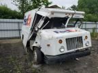 2004 Freightliner Chassis M Line WALK-IN Van