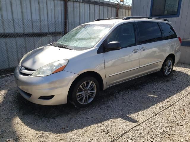 2007 Toyota Sienna CE