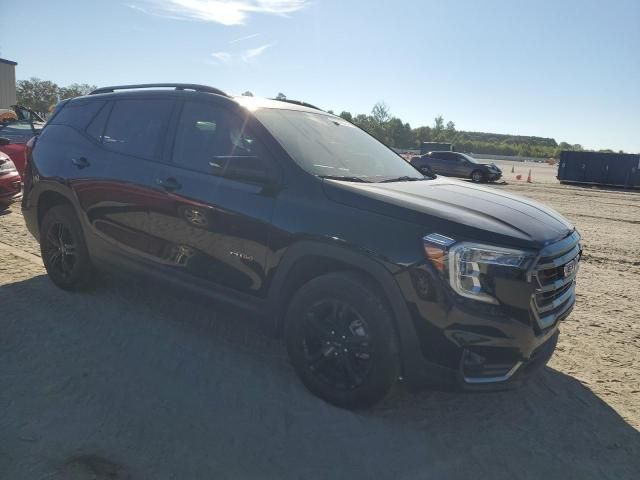 2022 GMC Terrain AT4