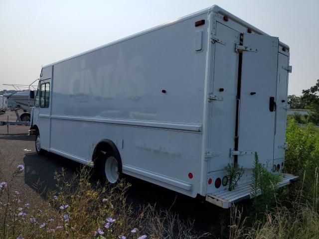 2003 Freightliner Chassis M Line WALK-IN Van