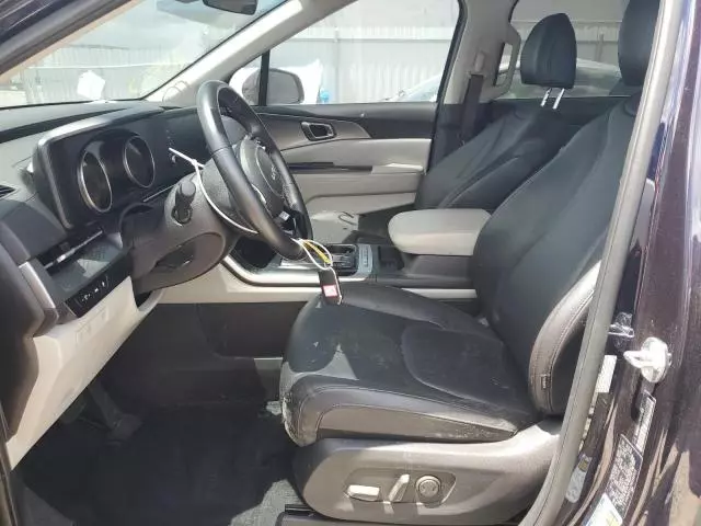 2022 KIA Carnival LX