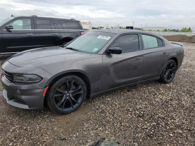 2018 Dodge Charger SXT