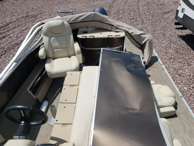 2017 Sylvan Pontoon