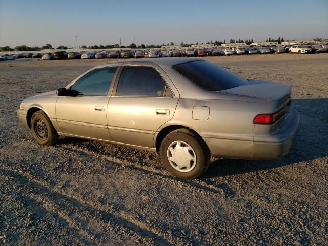 1999 Toyota Camry LE