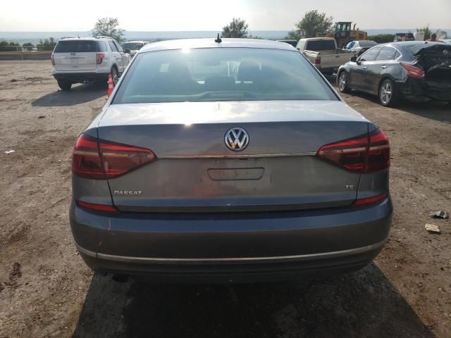 2017 Volkswagen Passat S