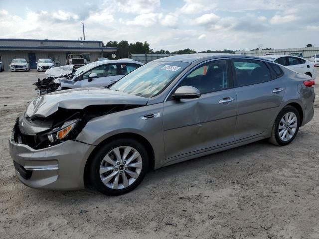 2018 KIA Optima LX