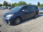 2019 Toyota Sienna XLE