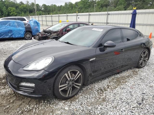 2012 Porsche Panamera 2