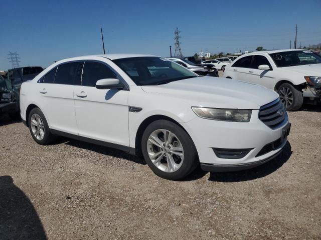 2014 Ford Taurus SEL