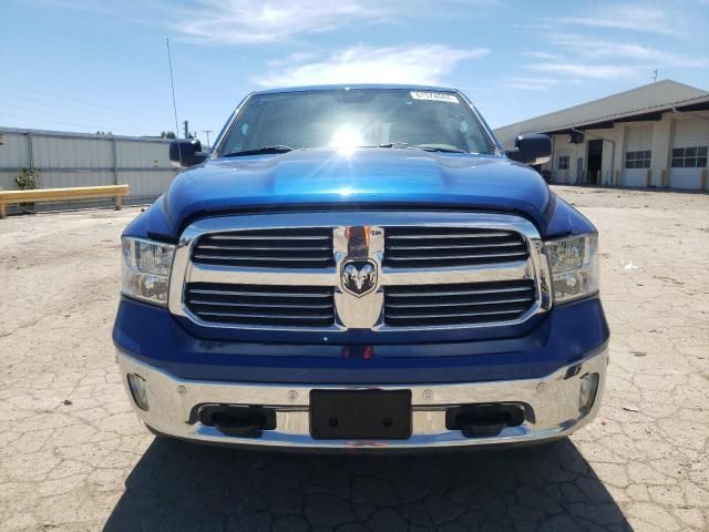 2015 Dodge RAM 1500 SLT