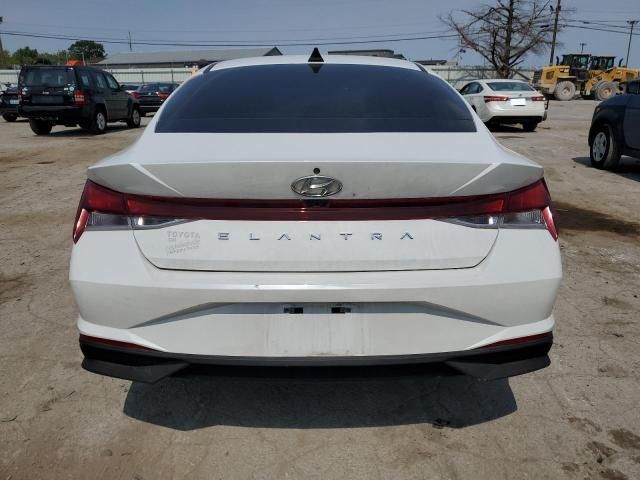 2022 Hyundai Elantra SEL