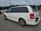 2010 Chrysler Town & Country Touring