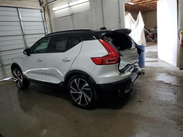 2021 Volvo XC40 T5 R-Design