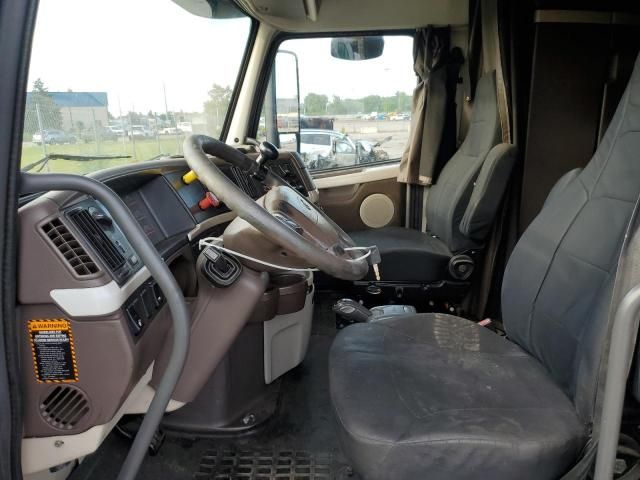 2012 Volvo VN VNL