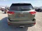 2017 Toyota Highlander LE