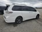 2016 Toyota Sienna SE