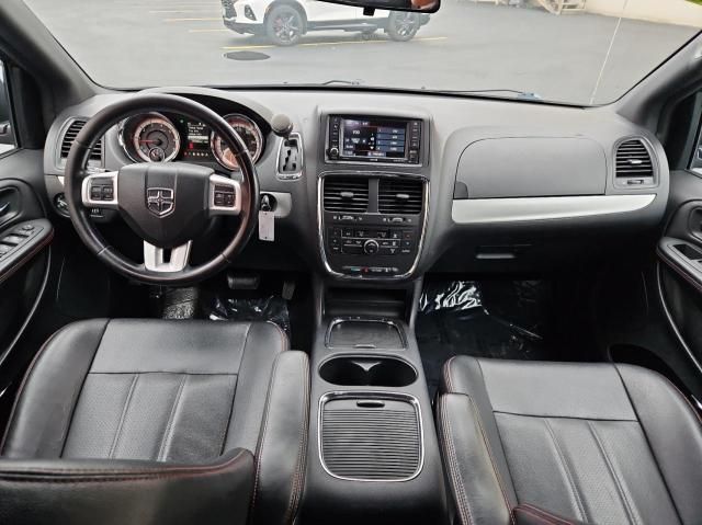 2016 Dodge Grand Caravan R/T