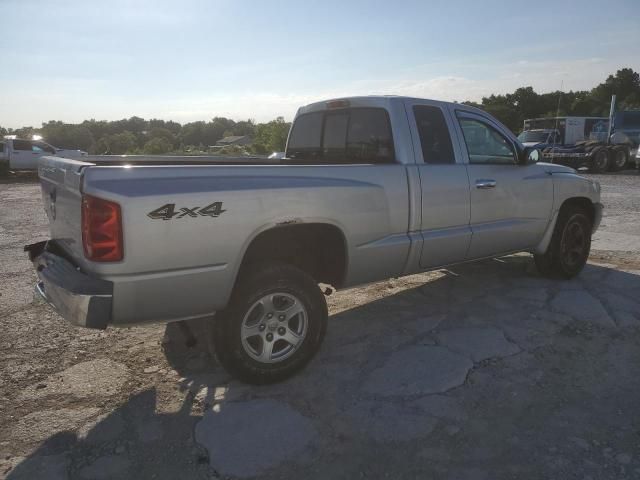 2005 Dodge Dakota SLT