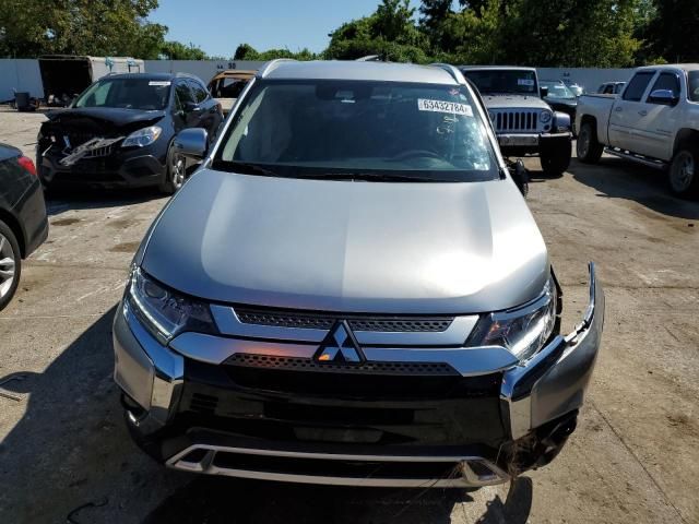 2020 Mitsubishi Outlander SE