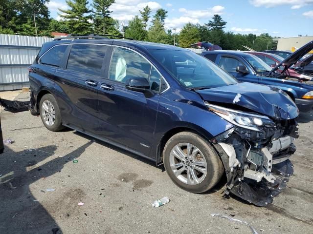 2021 Toyota Sienna XSE