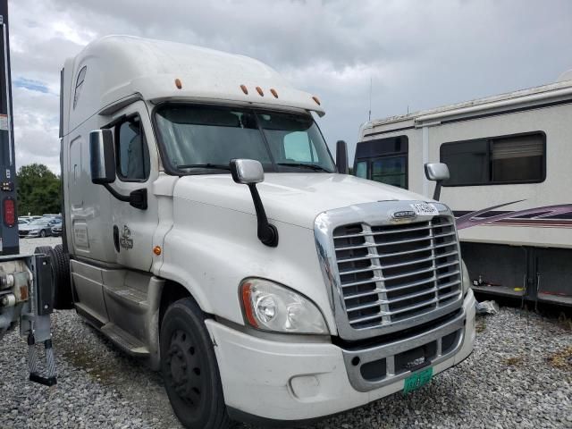 2017 Freightliner Cascadia 125