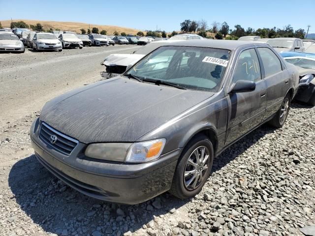 2000 Toyota Camry CE