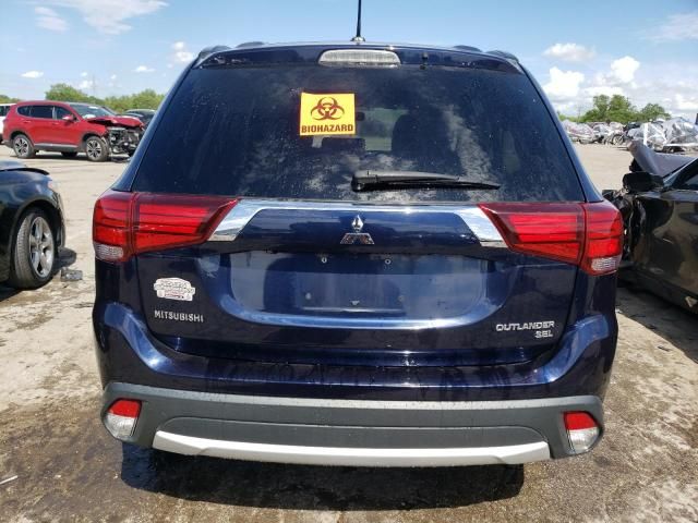 2016 Mitsubishi Outlander SE