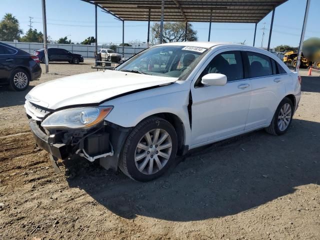 2014 Chrysler 200 Touring