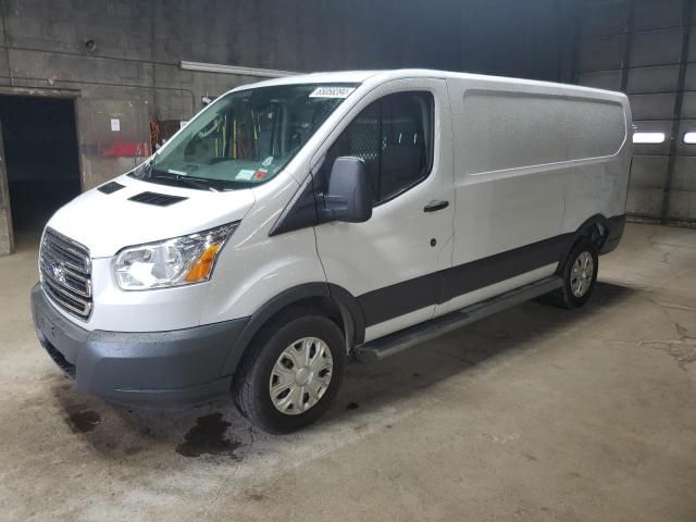 2018 Ford Transit T-250