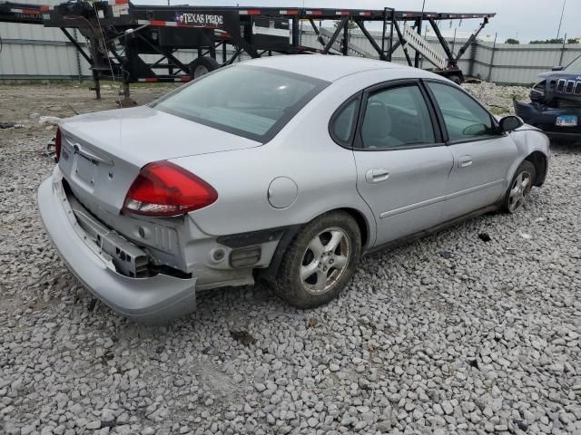 2004 Ford Taurus SE