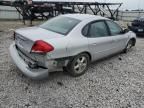 2004 Ford Taurus SE