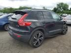 2022 Volvo XC40 T5 R-Design