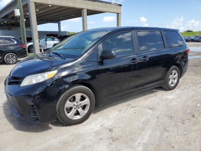 2020 Toyota Sienna L