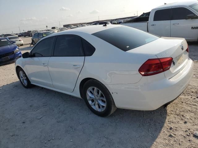 2013 Volkswagen Passat S