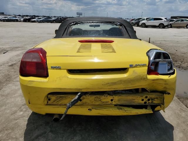 2000 Toyota MR2 Spyder