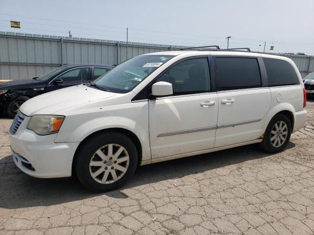 2013 Chrysler Town & Country Touring