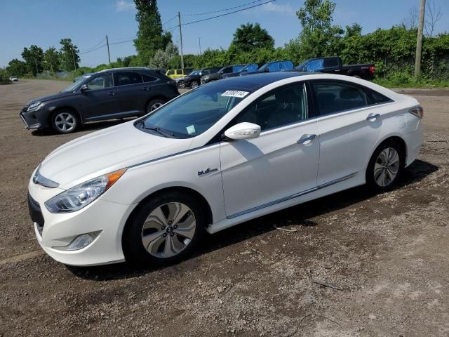 2013 Hyundai Sonata Hybrid