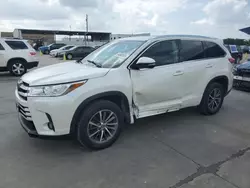 Salvage cars for sale at Grand Prairie, TX auction: 2018 Toyota Highlander SE