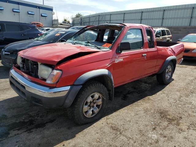 2000 Nissan Frontier King Cab XE