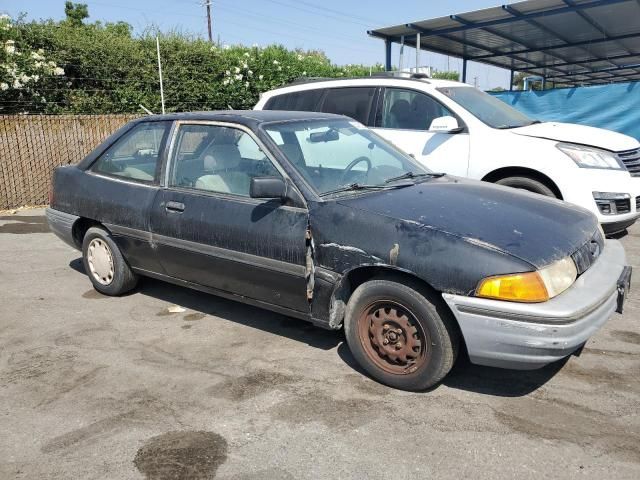 1992 Ford Escort LX