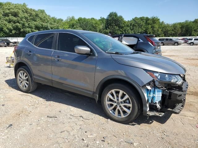 2022 Nissan Rogue Sport S