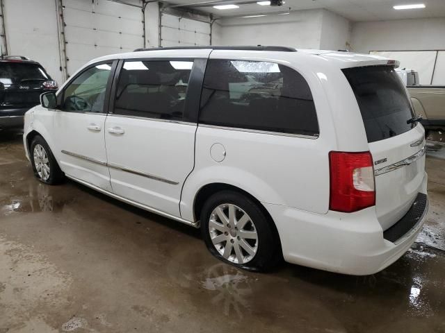 2013 Chrysler Town & Country Touring