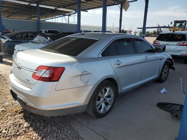 2017 Ford Taurus SEL