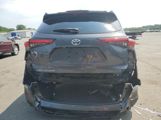 2022 Toyota Highlander XLE