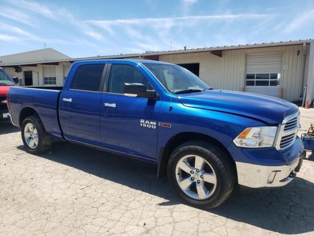 2015 Dodge RAM 1500 SLT