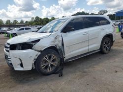 Salvage cars for sale at Florence, MS auction: 2017 Toyota Highlander LE