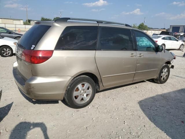 2005 Toyota Sienna CE