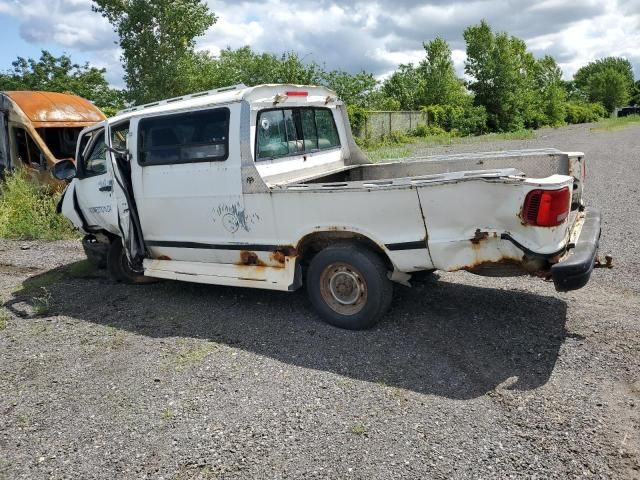 1999 Dodge RAM Van B2500