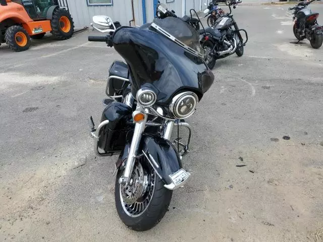 2010 Harley-Davidson Flhtk