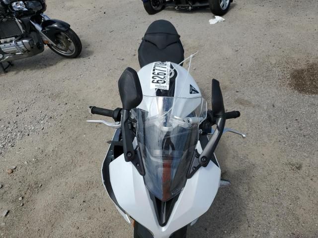 2025 Triumph Daytona 660